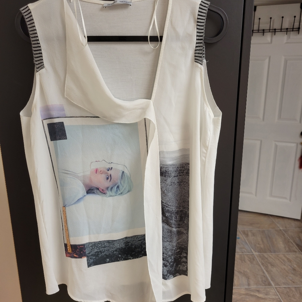 Zara Sleeveless Design White Blouse Size 26